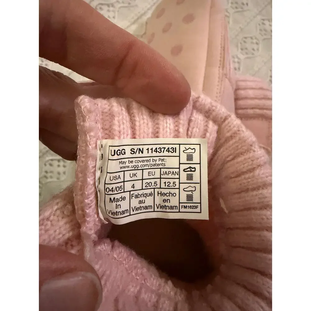 UGG Bixbee Baby Booties Pink Knit Slip On Infant Size 4/5 Soft Sole